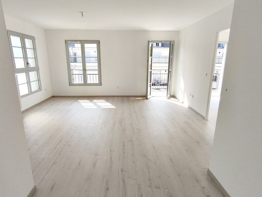 Location Appartement 3 pièces 61m² COMPIEGNE 60200 - Photo 1