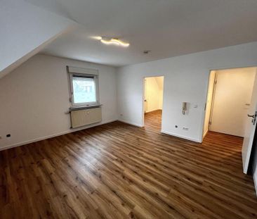 Renovierte 2-Zimmer-Wohnung in Östringen zu vermieten - Foto 1