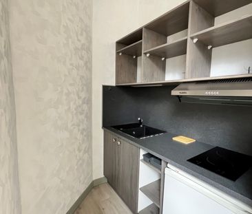 Location Appartement 1 pièce 23m² POITIERS 86000 - Photo 1