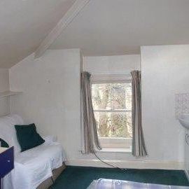 Ravenswood Road, Redland - Photo 1