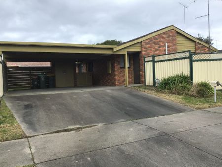 6B Regency Court Traralgon - Photo 2