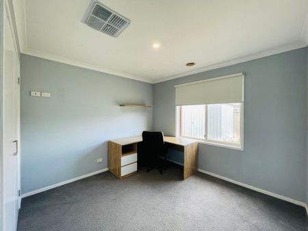 50 Yellow Gum Way, 3024, Manor Lakes Vic - Photo 3