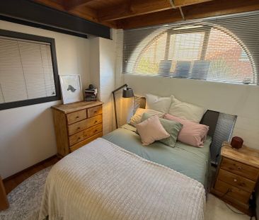 East Perth - Photo 4