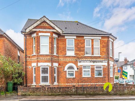 1 bed apartment to rent in Sea View Road, Parkstone, BH12 - Photo 5