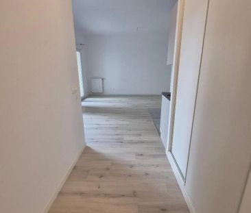 Appartement à louer 2 pièces 53.8m² - Photo 4