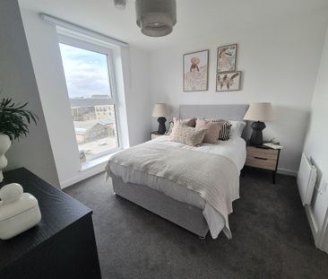 Cow Green, Halifax - Photo 3