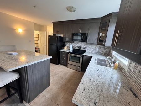 For Lease - 2 Colonial Drive Unit# 211, Guelph, Ontario - Photo 5