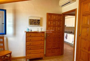 ** To rent 1 bedroom beach front house in Las Galletas