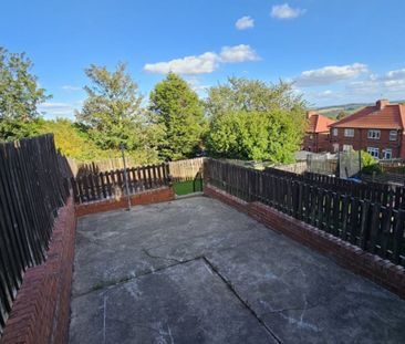 3 bed Semi-Detached - To Let - Photo 3