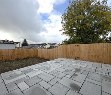 3 bedroom semi-detached house to rent - Photo 4