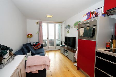 2 bed flat to rent in Elm Road, Bristol, BS7 - Photo 5
