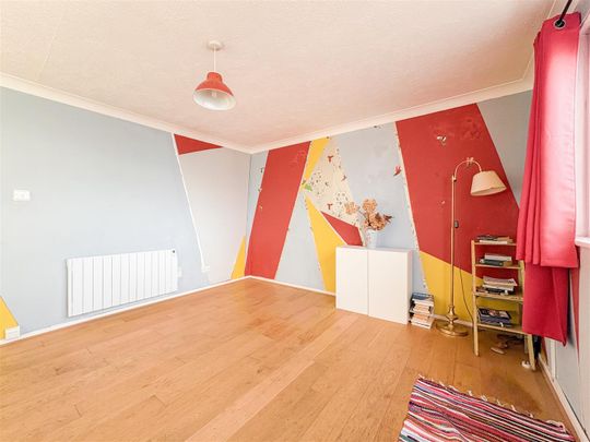 Marina, St. Leonards, TN38 0BU - Photo 1