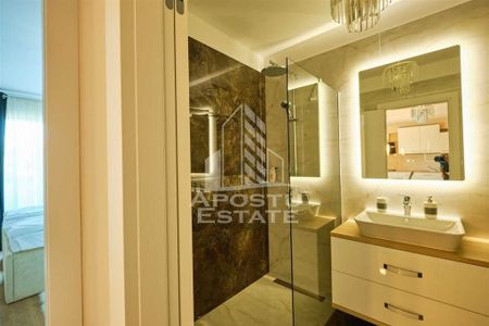 Apartament cu 2 camere, loc de parcare subteran, zona Tor... - Fotografie 3