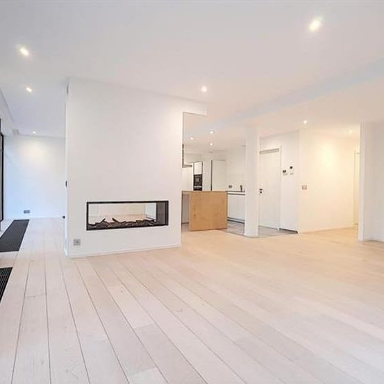 Appartement te huur - Photo 1