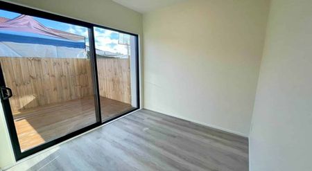 Marvelous in Mangere! - Photo 5