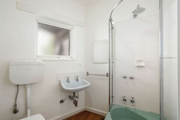 One Bedroom with Townhouse Layout - Photo 1