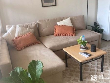 Beachside living including water and pool to enjoy in the summer months - Photo 3