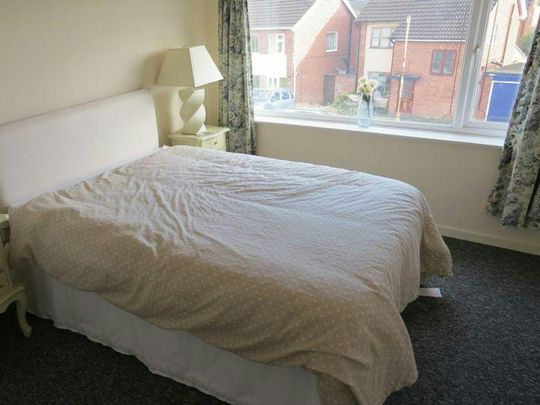 Tennyson Way, Melton Mowbray, LE13 - Photo 1