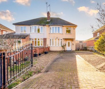 3 bedroom semi-detached house - Photo 6