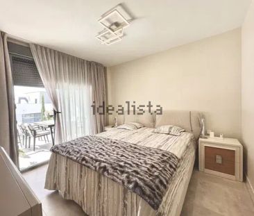 Alquiler de piso en Calle los Avellanos, 14 - Photo 2