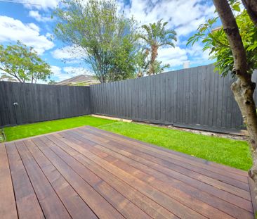 Modern Living - Photo 1