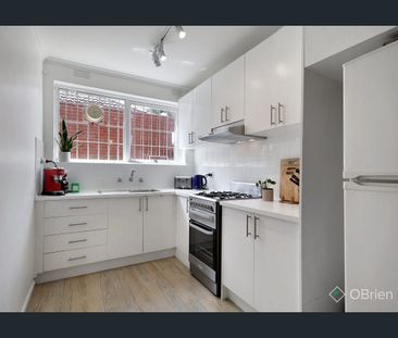 Light-Filled Living in a Prime Location - Photo 5