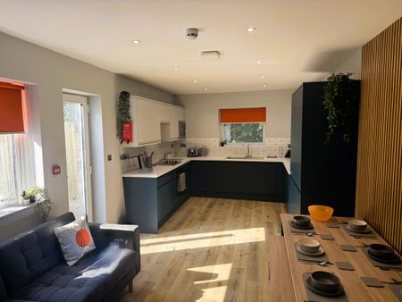 1 bedroom in a house share to rent - Photo 5