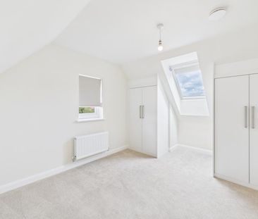 Sniggs Field Avenue, Winnycroft, Gloucester - Photo 3