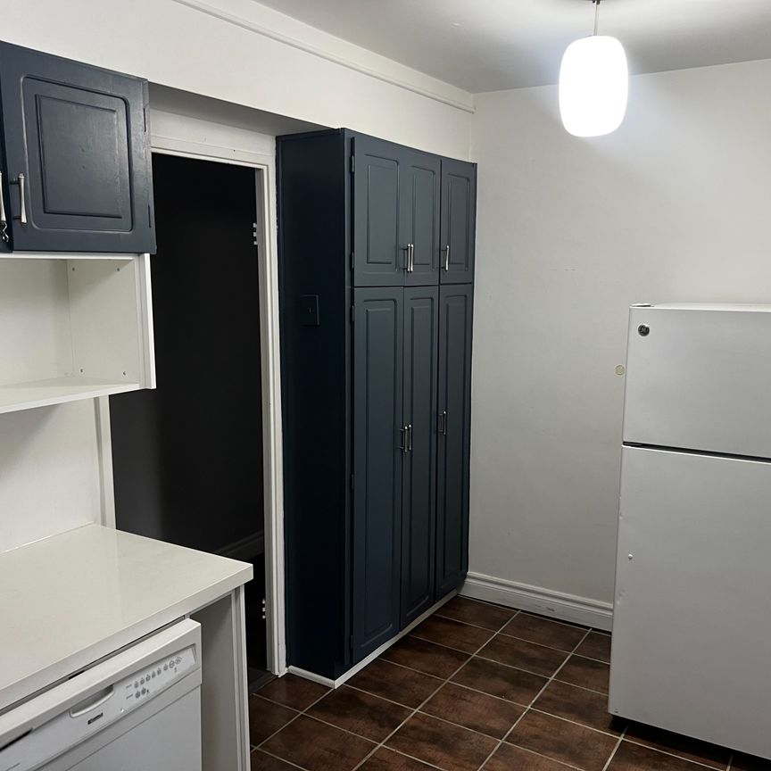 For Lease - 130 Neptune Drive Unit# 202, Toronto, Ontario - Photo 1