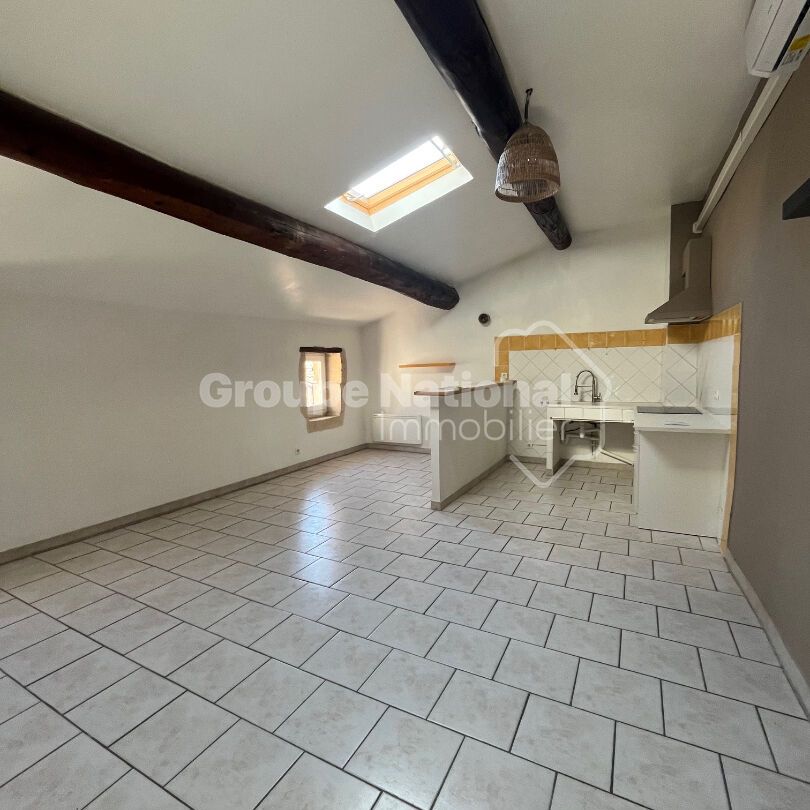 BOULBON - Appartement T2 dans le centre du village., - Photo 1