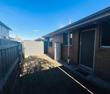 1/46 Alexander Street, Avondale Heights VIC 3034 - Photo 4