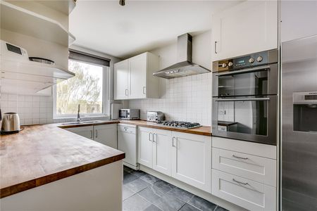 Alder Lodge, London, SW6, London - Photo 3