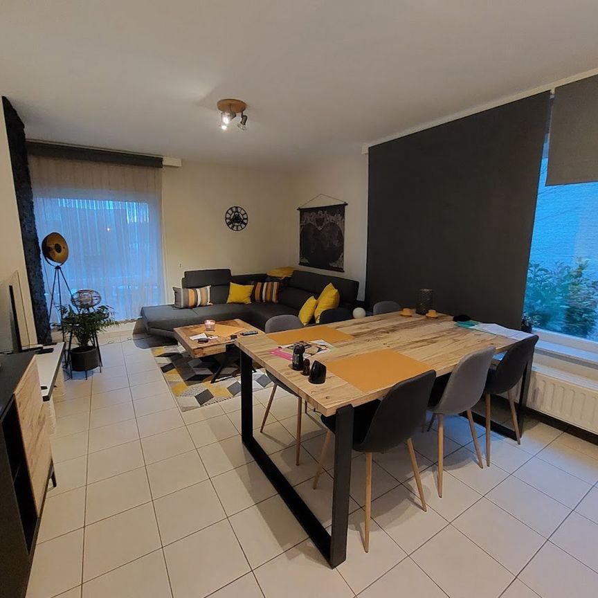 Appartement 2 chambres à 7100 La Louvière - Foto 1