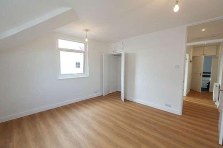 Lombard Street, Abingdon, OX14 - Photo 3