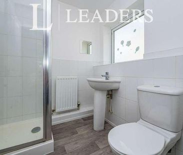 Aviation Avenue, Hatfield, Hertfordshire, AL10 - Photo 4