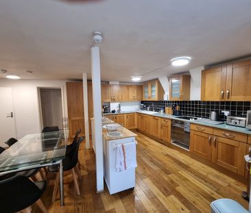 Room in a Shared Flat, Hove, BN3 - Photo 2