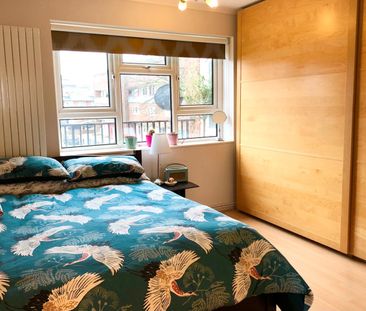 3 Bed Flat, Mackie House, SW2 - Photo 5