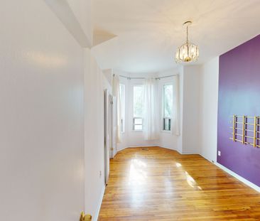 For Lease - 221 Bathurst Street Unit# Apt 4, Toronto, Ontario - Photo 4