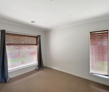 138 Aspect Parade, Alfredton - Photo 6