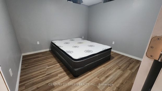 For Lease - 7977 Hackberry Trail Unit# Bsmt, Niagara Falls, Ontario - Photo 1