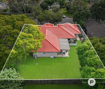 A Home Built for Easy Family Living - Photo 5