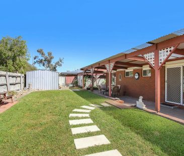 Welcome Home to Your Cozy Sanctuary at the End of the Road! - Photo 3