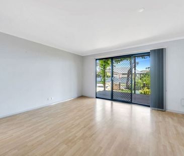 1A Regent St, Port Elliot SA 5212 - House For Rent | Domain - Photo 2