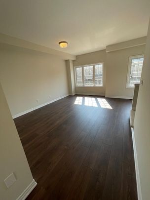 For Lease - 620 Colborne Street Unit# 49, Brantford, Ontario - Photo 1