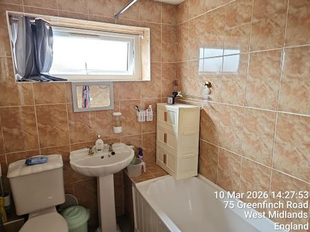 1 bedroom house of multiple occupation to rent - Photo 5