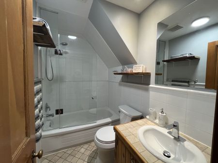 For Lease - 335 Palmerston Boulevard Unit# Coach house, Toronto, Ontario - Photo 3