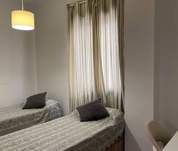 4 room luxury Flat for rent in Málaga, Andalusia - Photo 2