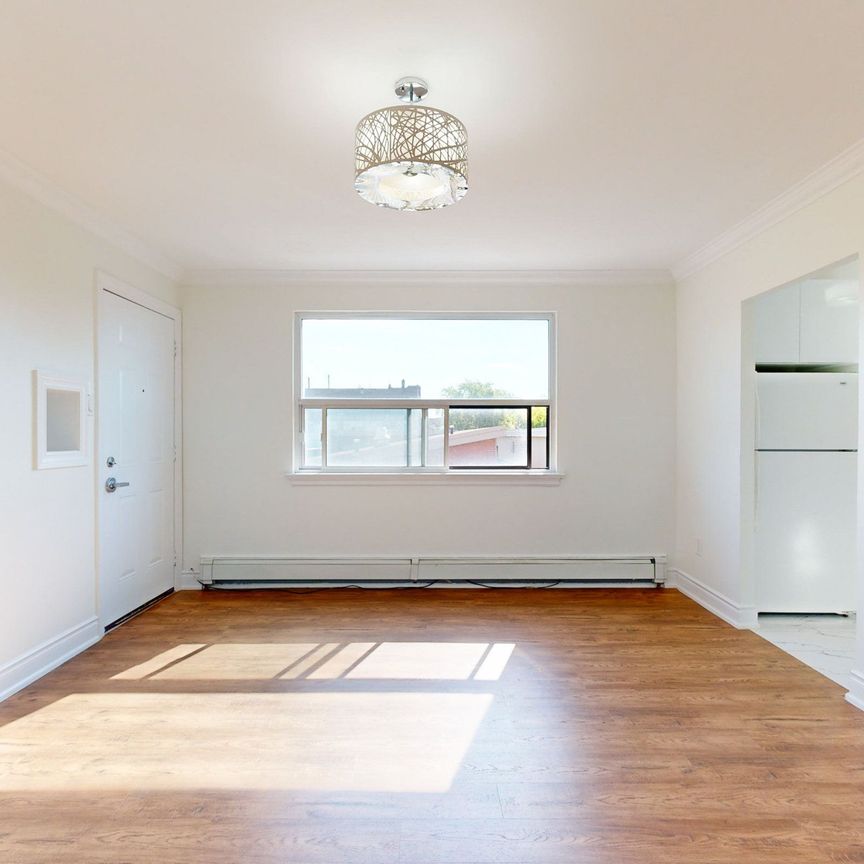 For Lease - 3503A Lake Shore Boulevard Unit# 3, Toronto, Ontario - Photo 1