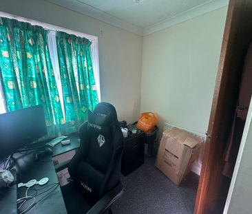 3 bedroom detached house to rent - Photo 3