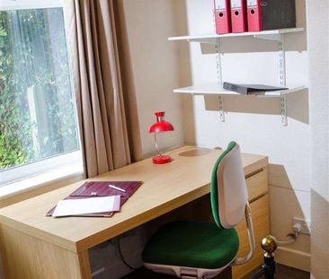 Kenilworth Place, Lancaster, LA1 - Photo 4